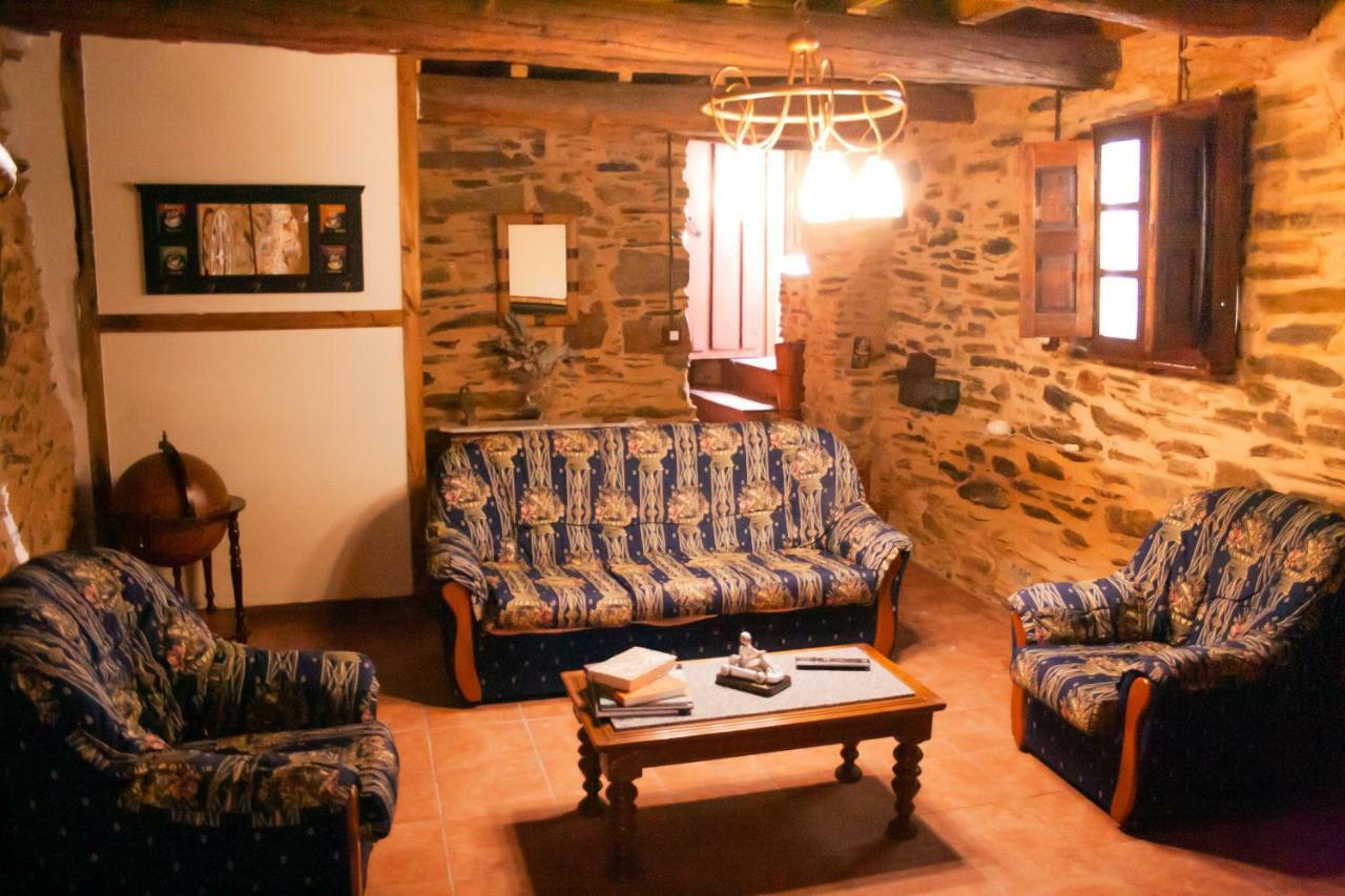 Casa Rural Bierzo Encantado Valle de Finolledo Ngoại thất bức ảnh