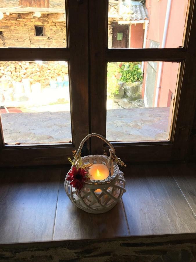 Casa Rural Bierzo Encantado Valle de Finolledo Ngoại thất bức ảnh