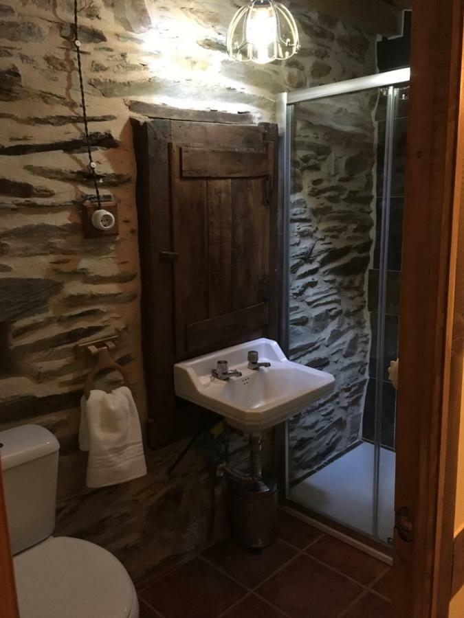 Casa Rural Bierzo Encantado Valle de Finolledo Ngoại thất bức ảnh