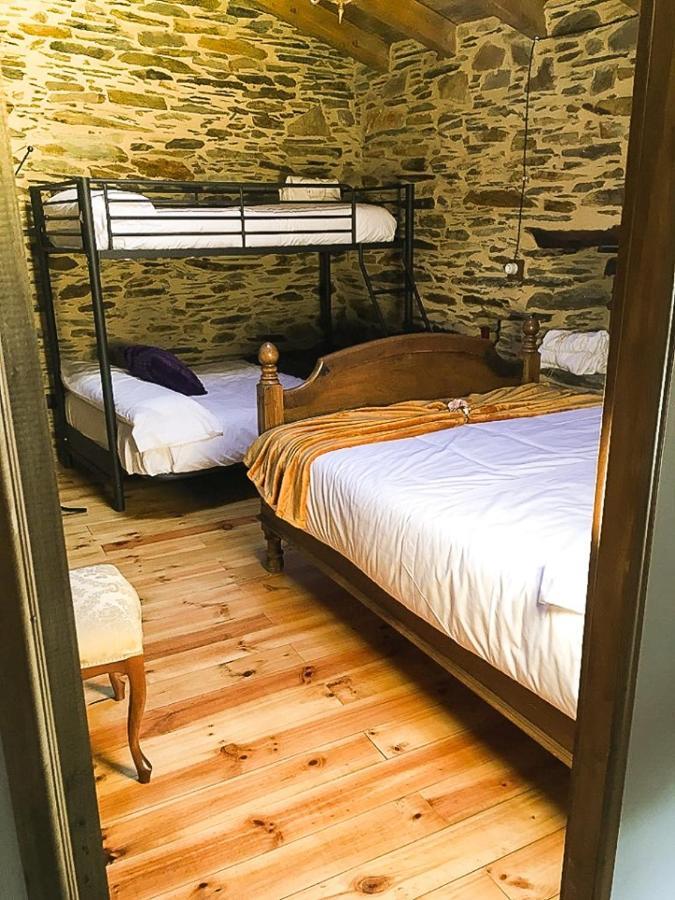 Casa Rural Bierzo Encantado Valle de Finolledo Ngoại thất bức ảnh